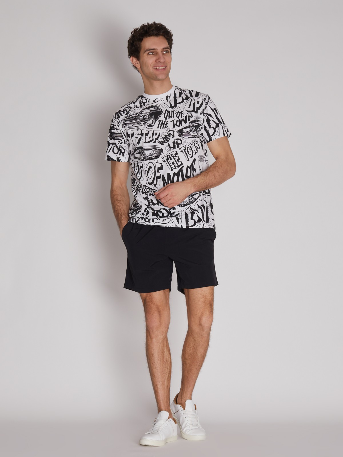 Шорты из нейлона на резинке