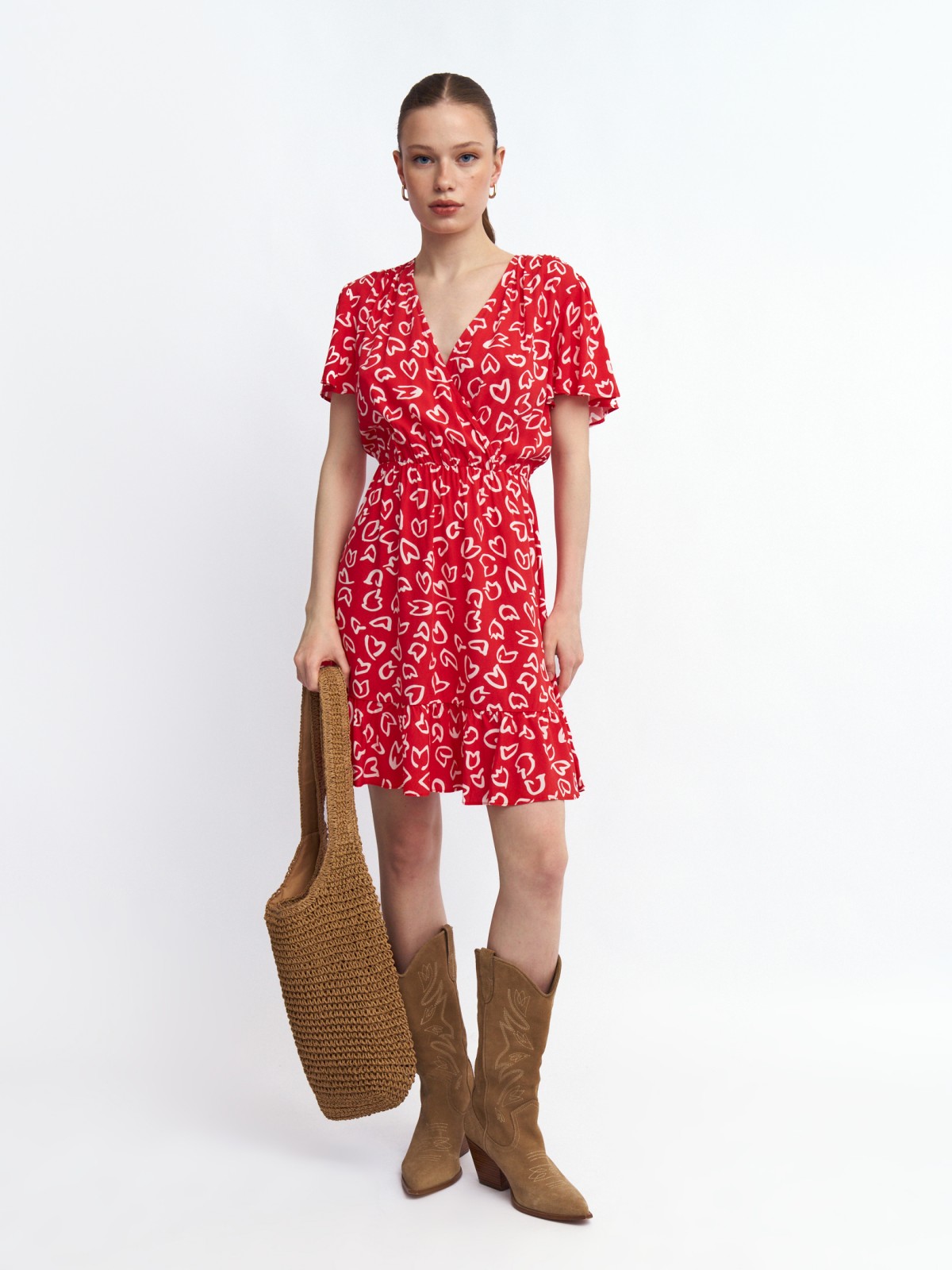 Платье длины мини из вискозы на резинке