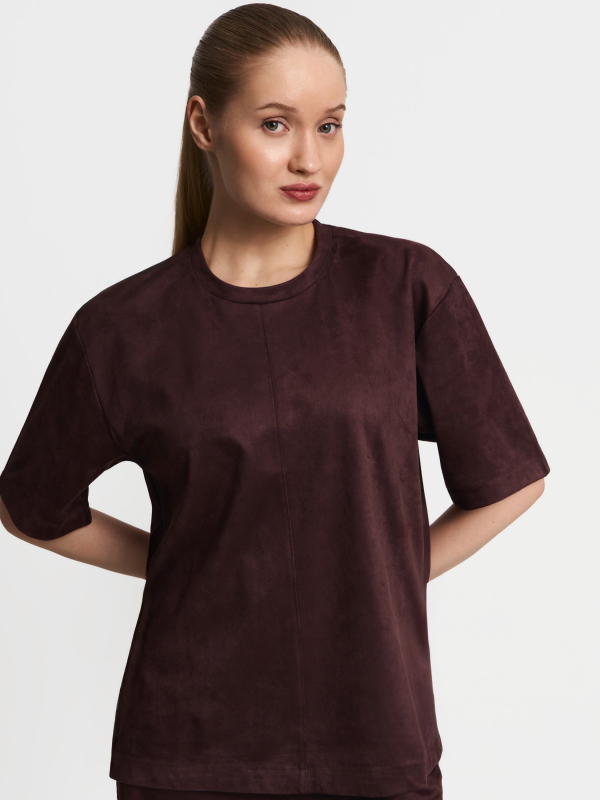 Футболка оверсайз из экозамши