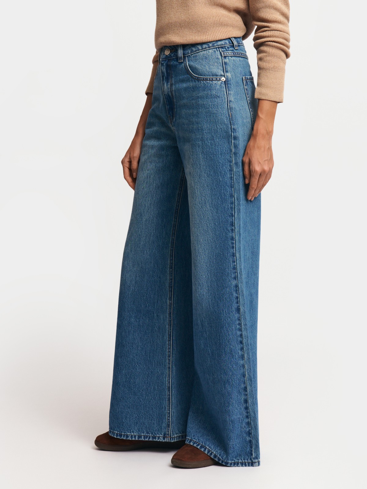 Джинсы силуэта Bootcut с высокой посадкой