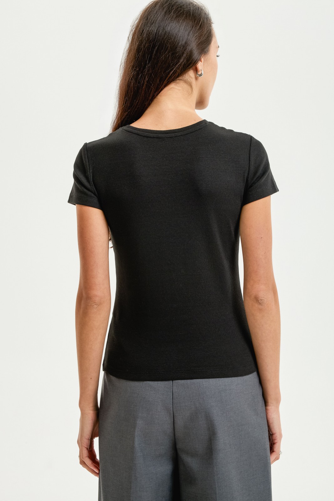 Футболка из хлопка однотонная