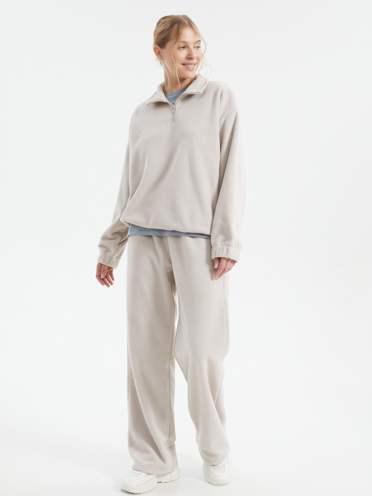 Свитшот из флиса с горлом на молнии