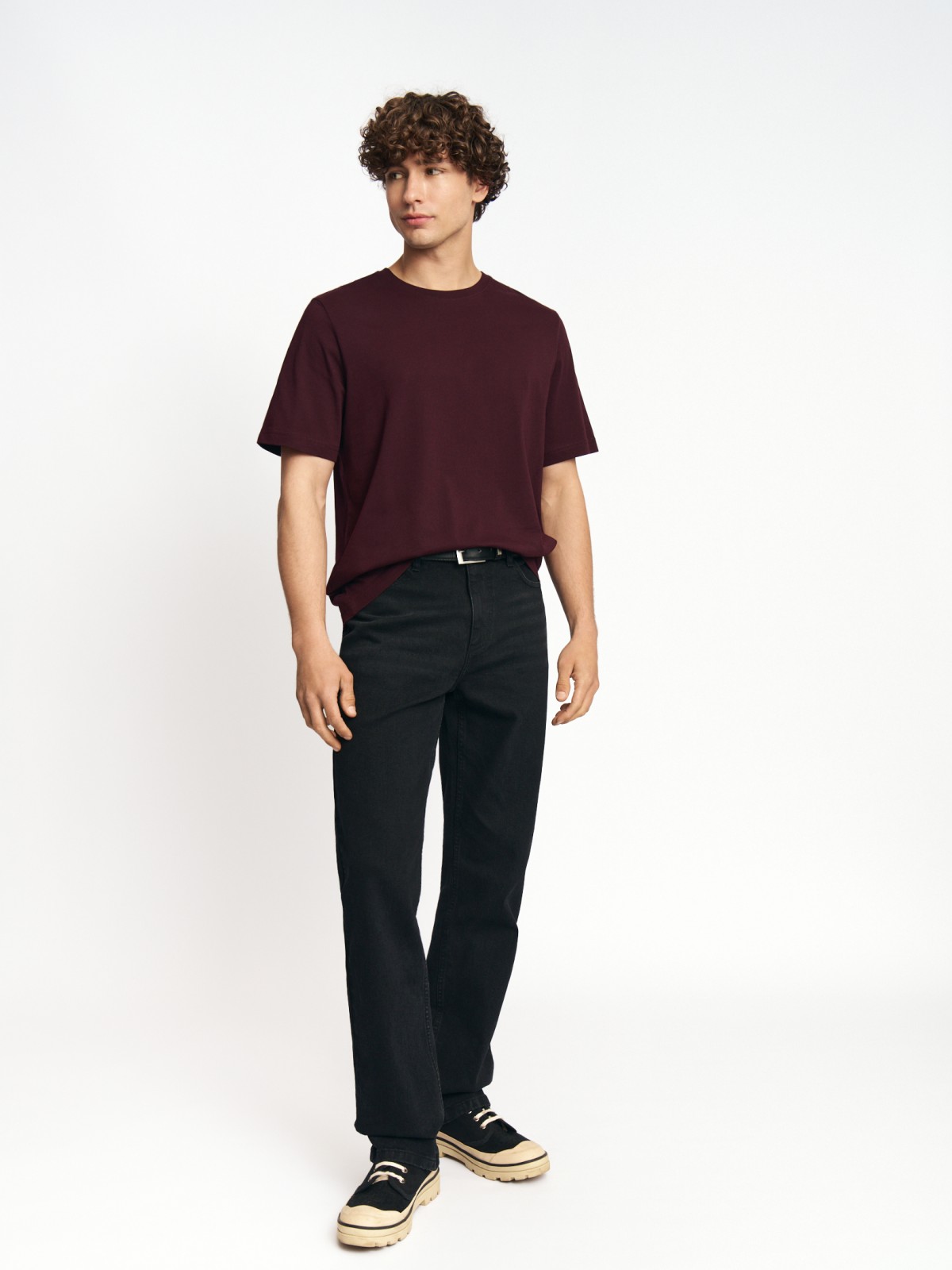 Футболка из хлопка с круглым вырезом