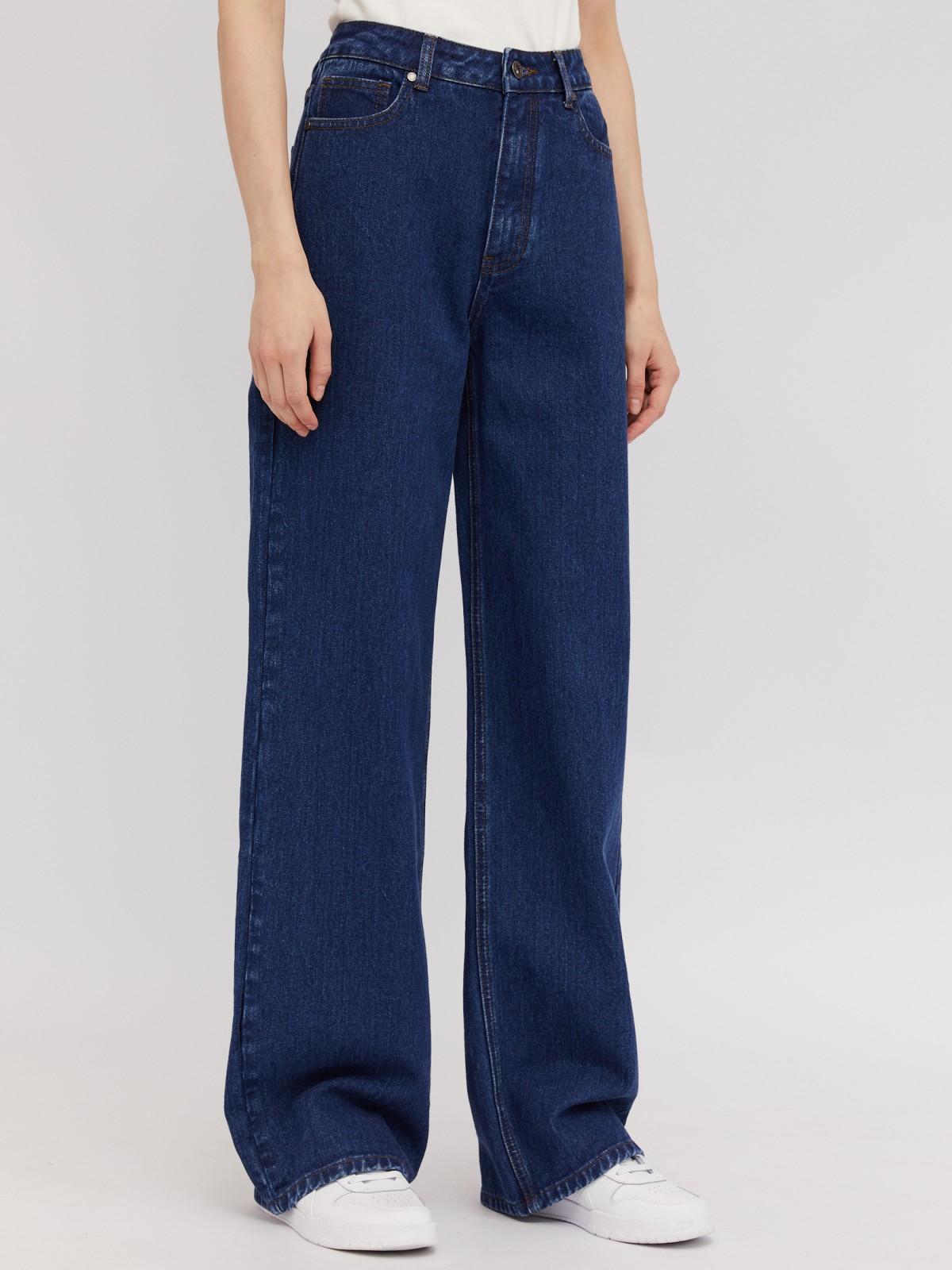 Джинсы силуэта Wide со средней посадкой