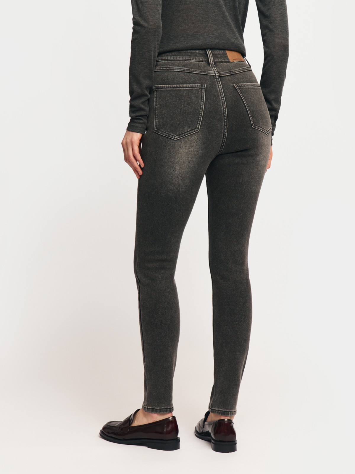 Утеплённые джинсы силуэта Skinny с ворсом