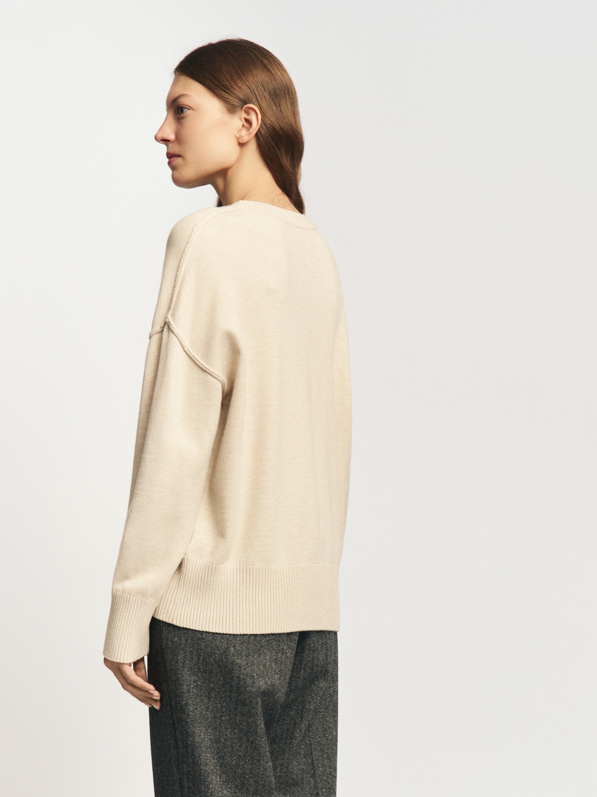 Вязаный джемпер с длинным рукавом