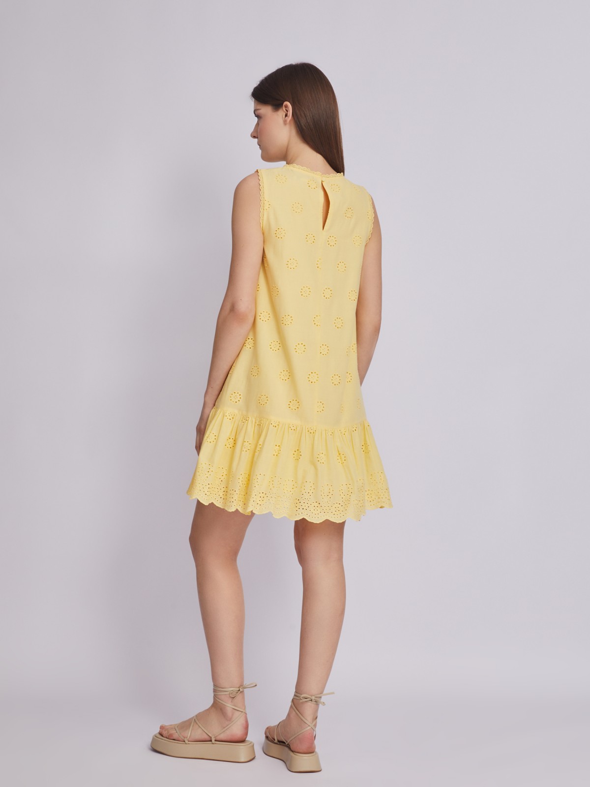 Платье длины мини с вышитым узором без рукавов zolla 023248259333, цвет желтый, размер XS - фото 6