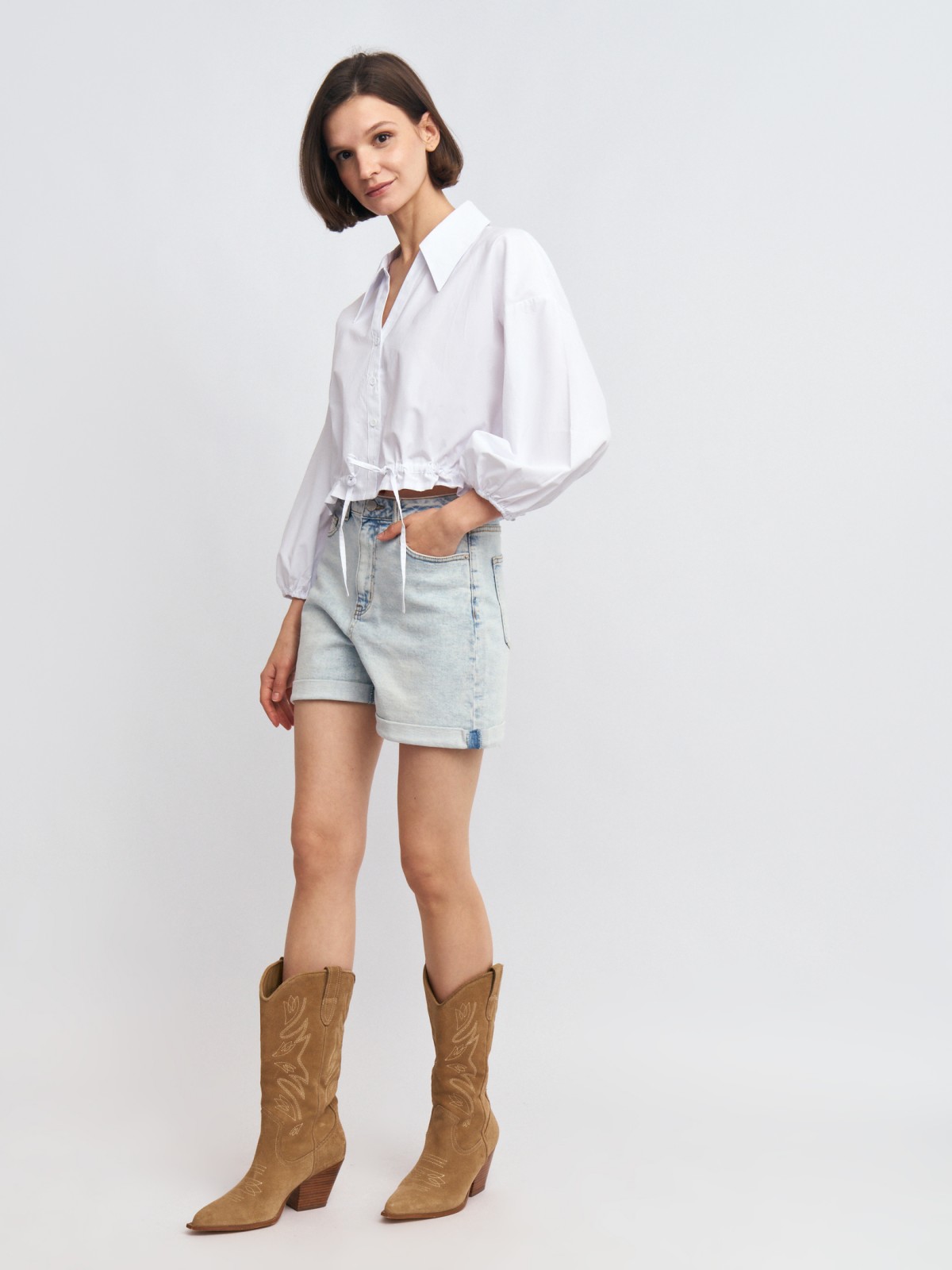 Короткая блузка-рубашка на кулиске