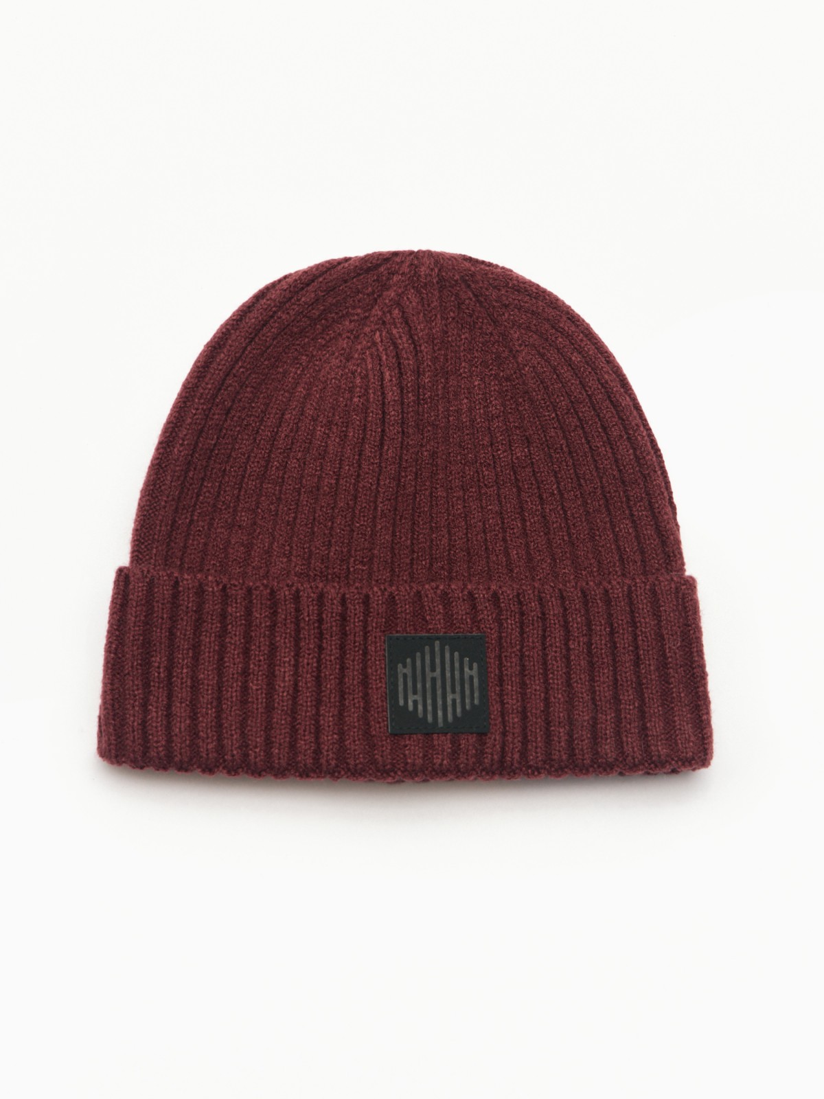 Вязаная шапка-бини