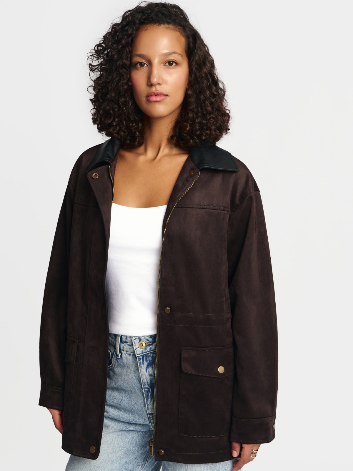 Куртка из экозамши с воротником