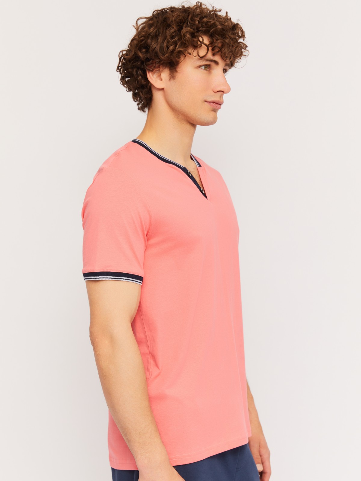 Футболка хенли из хлопка с коротким рукавом