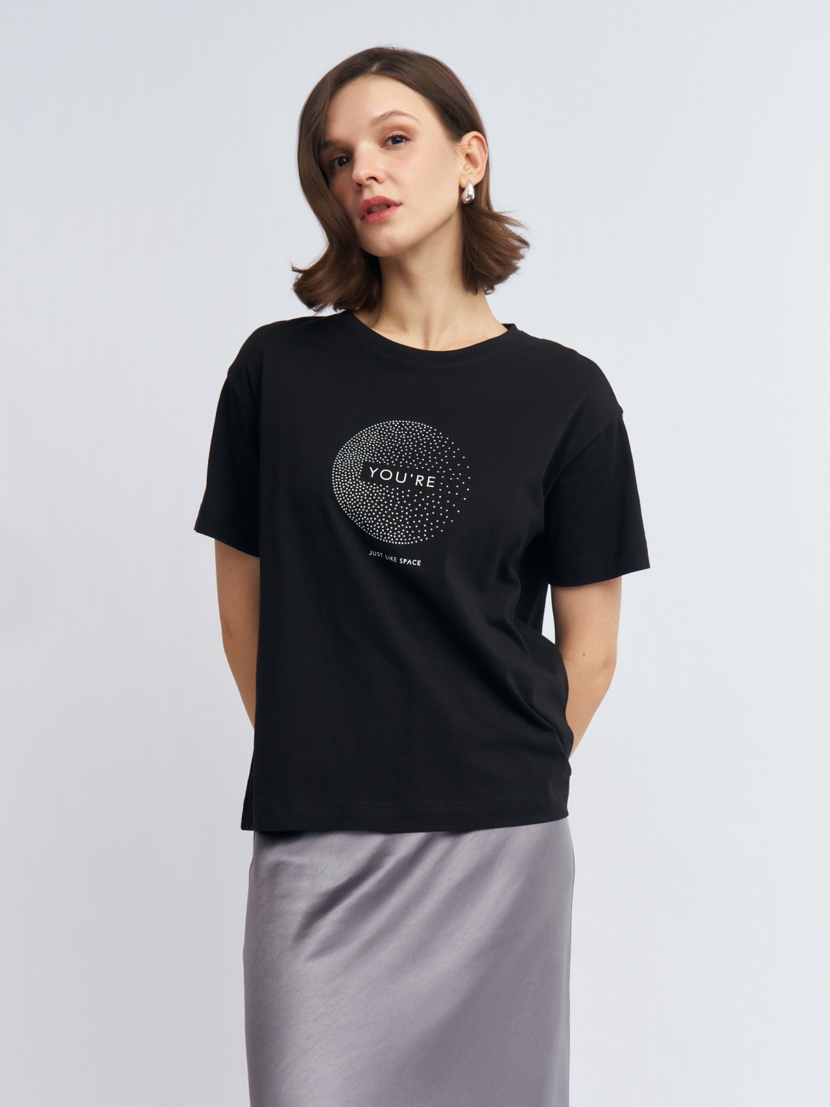 Футболка из хлопка со стразами