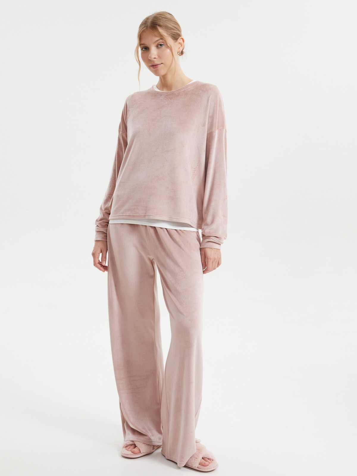 Джемпер-свитшот из велюра