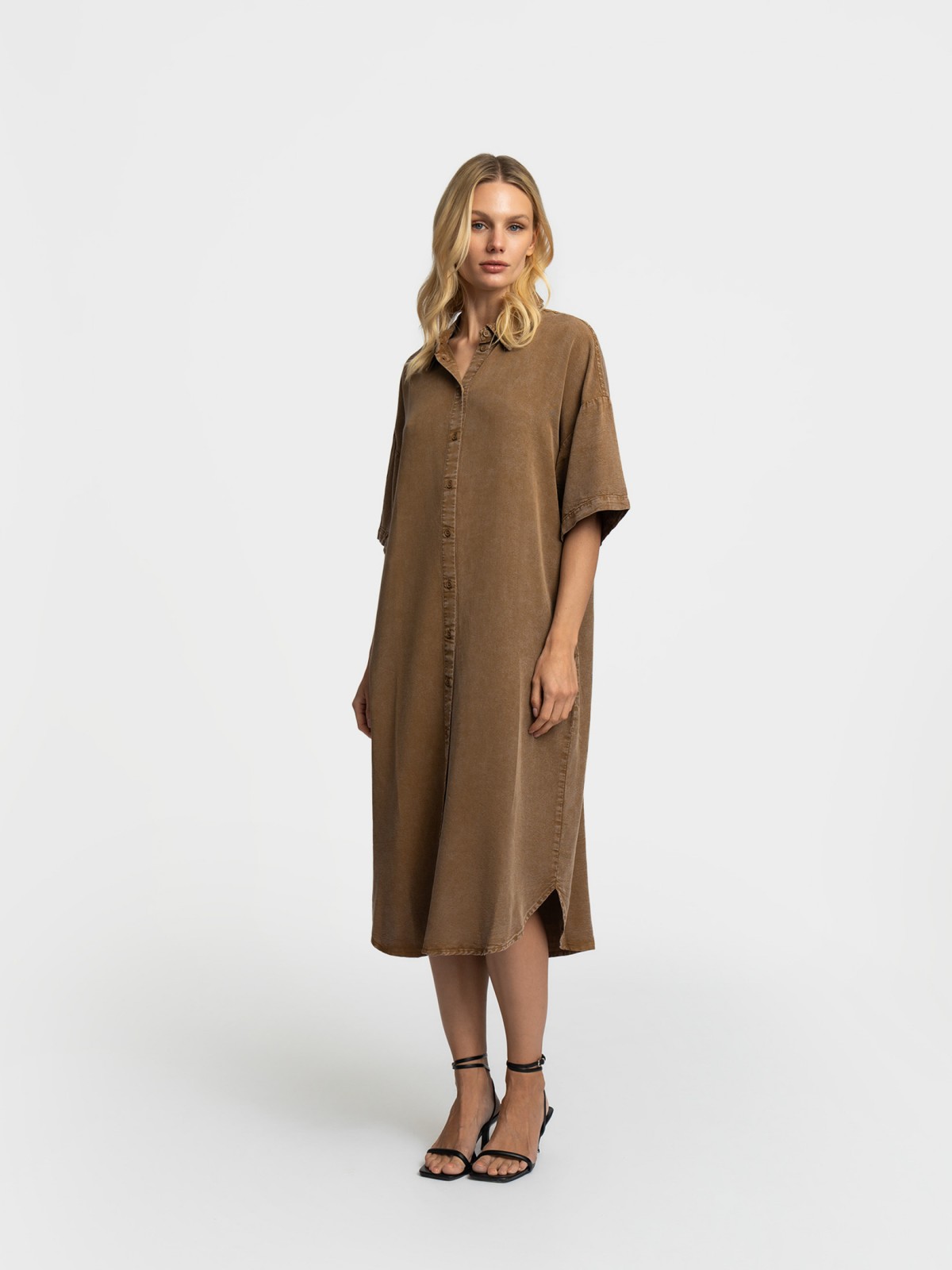Платье-рубашка миди