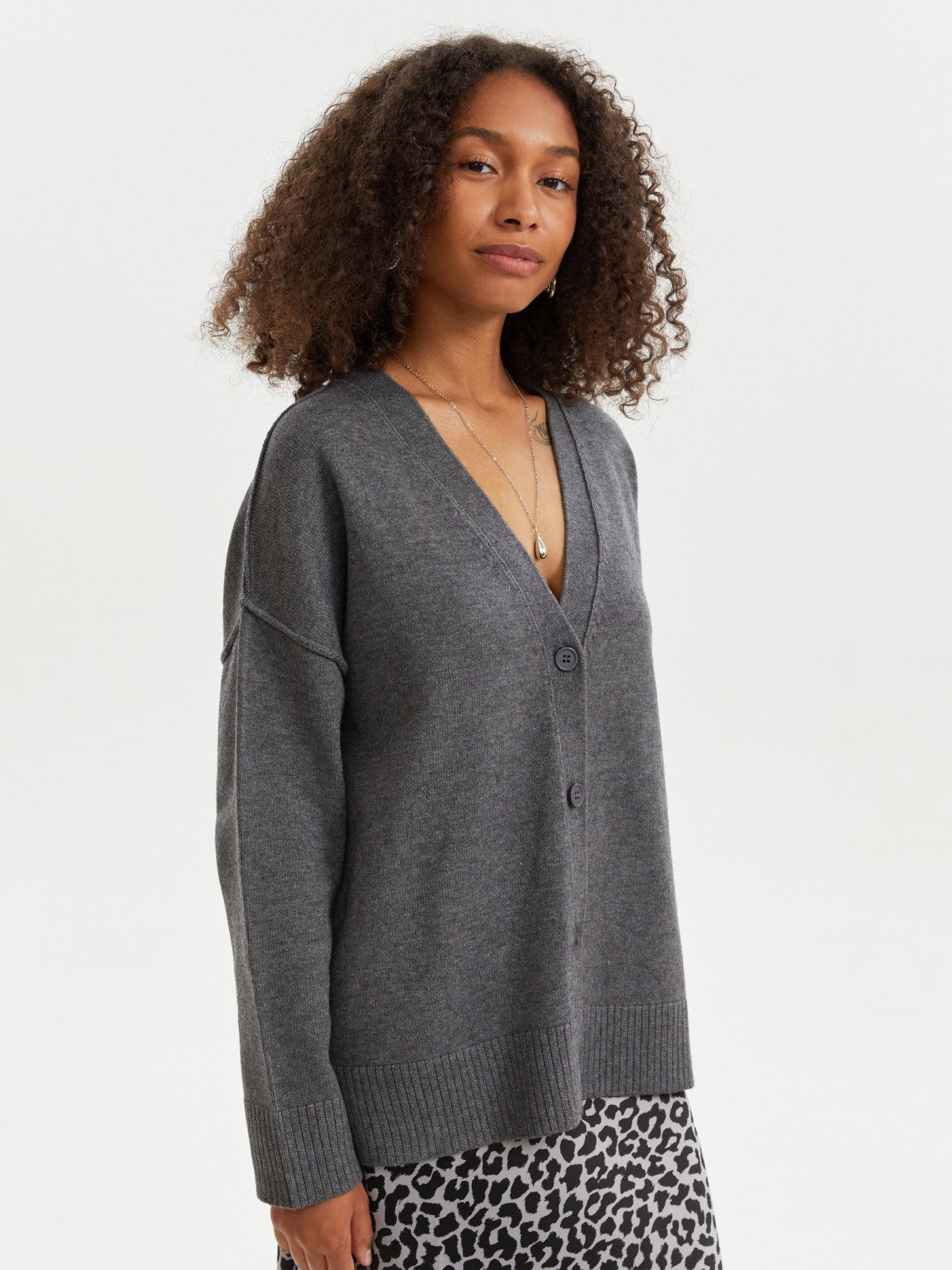 Трикотажный кардиган на пуговицах