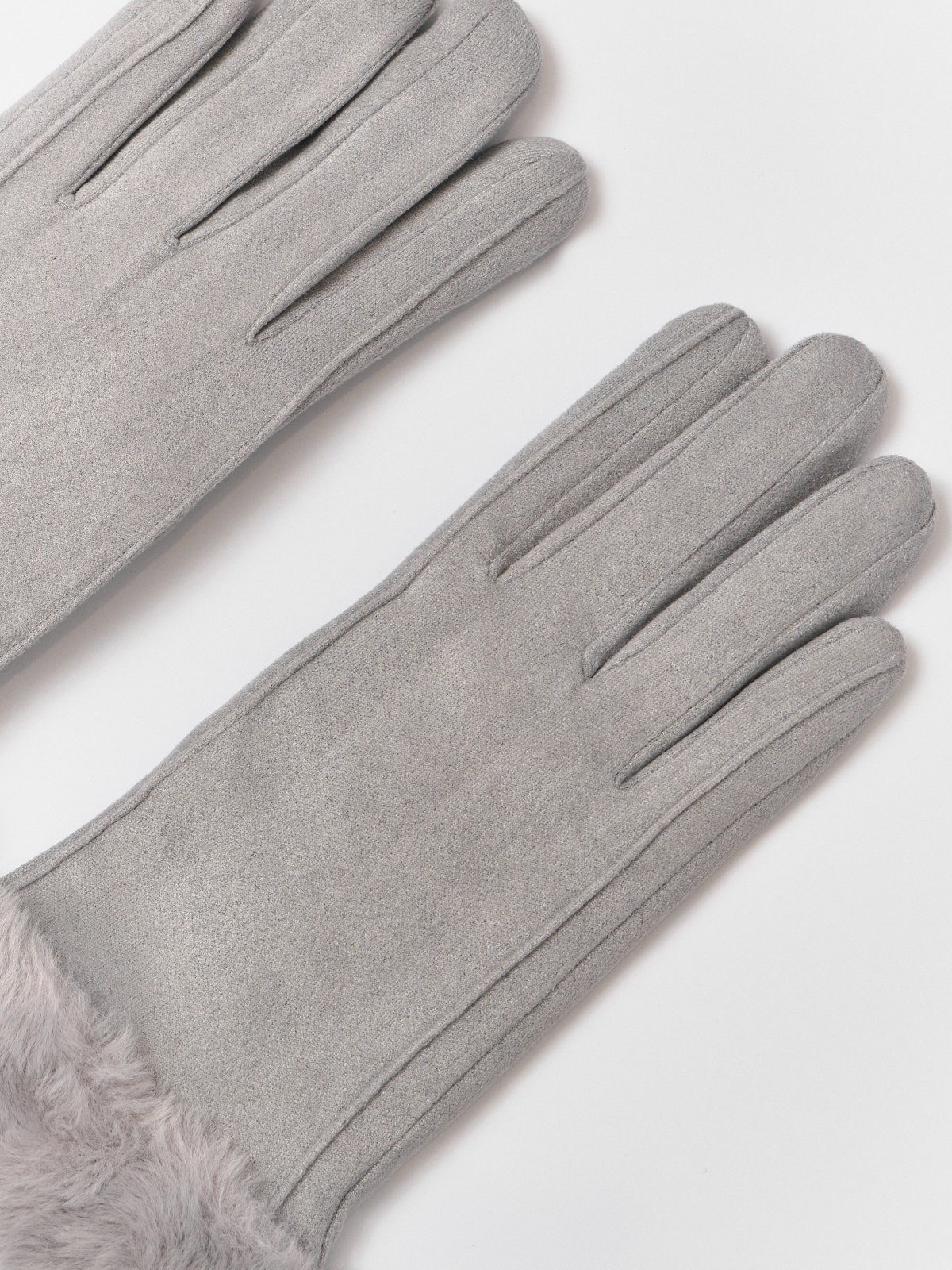 Тёплые перчатки с опушкой и подкладкой из экомеха