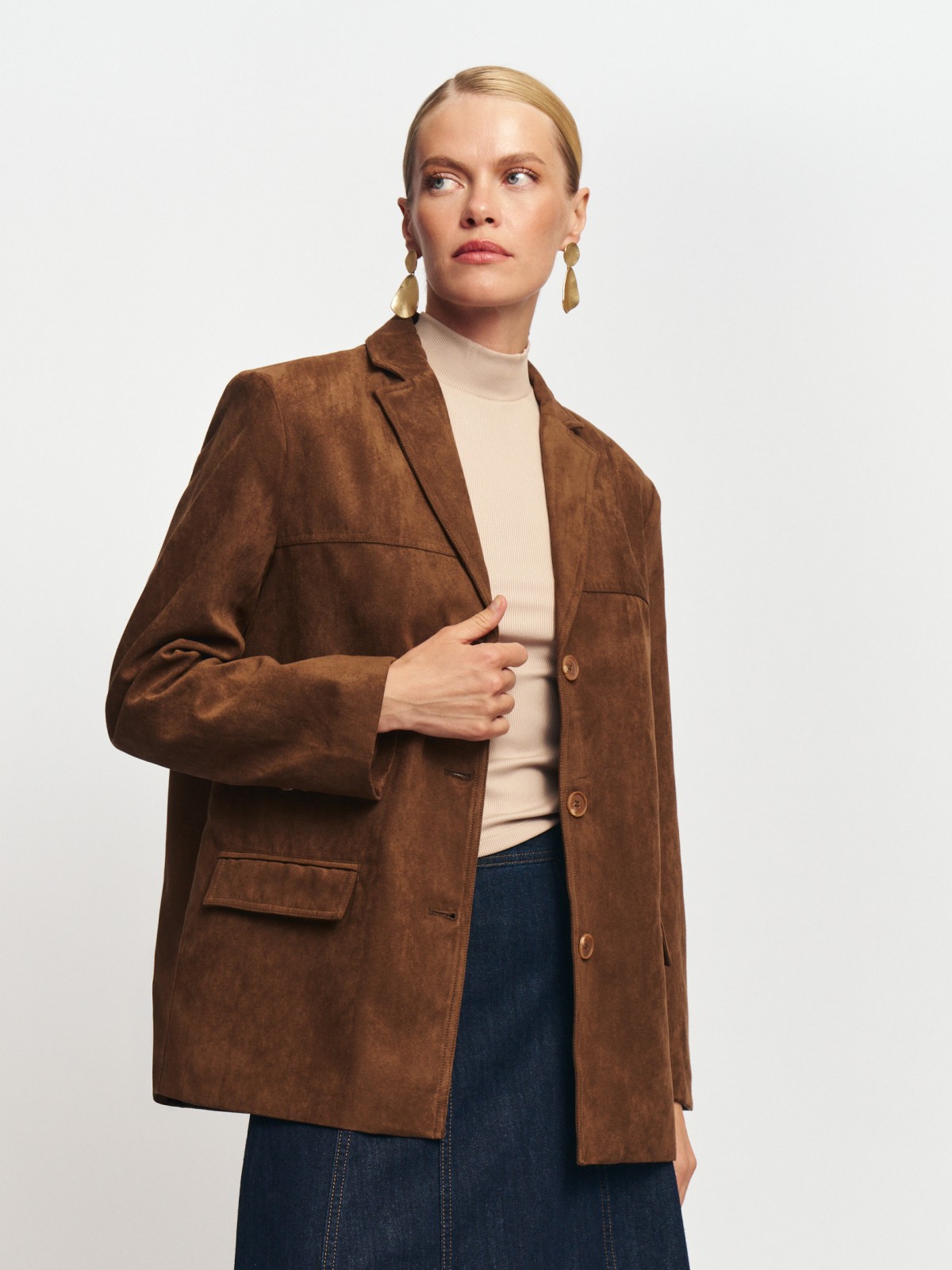 Однобортный замшевый жакет