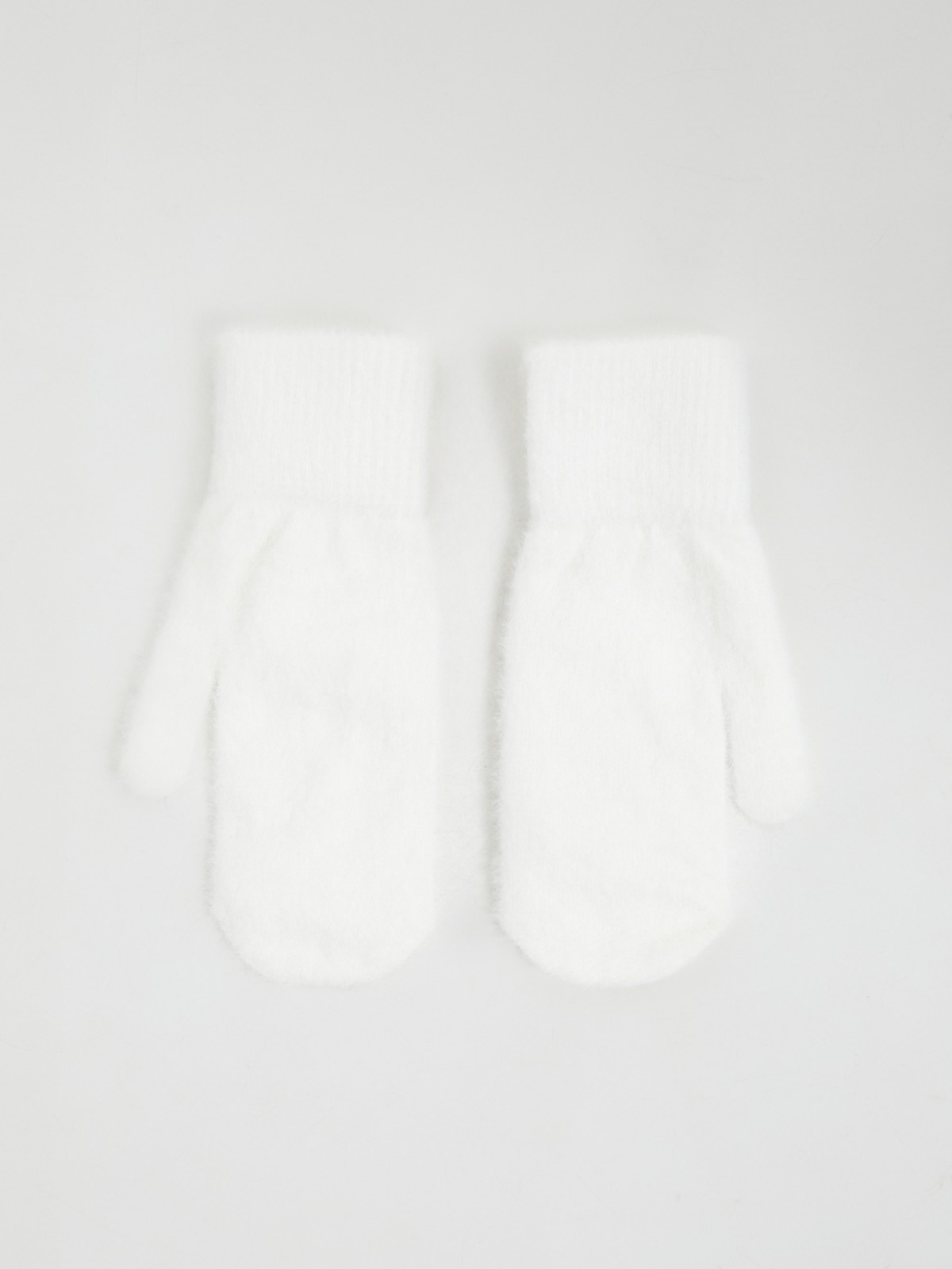 Тёплые вязаные трикотажные варежки 399₽