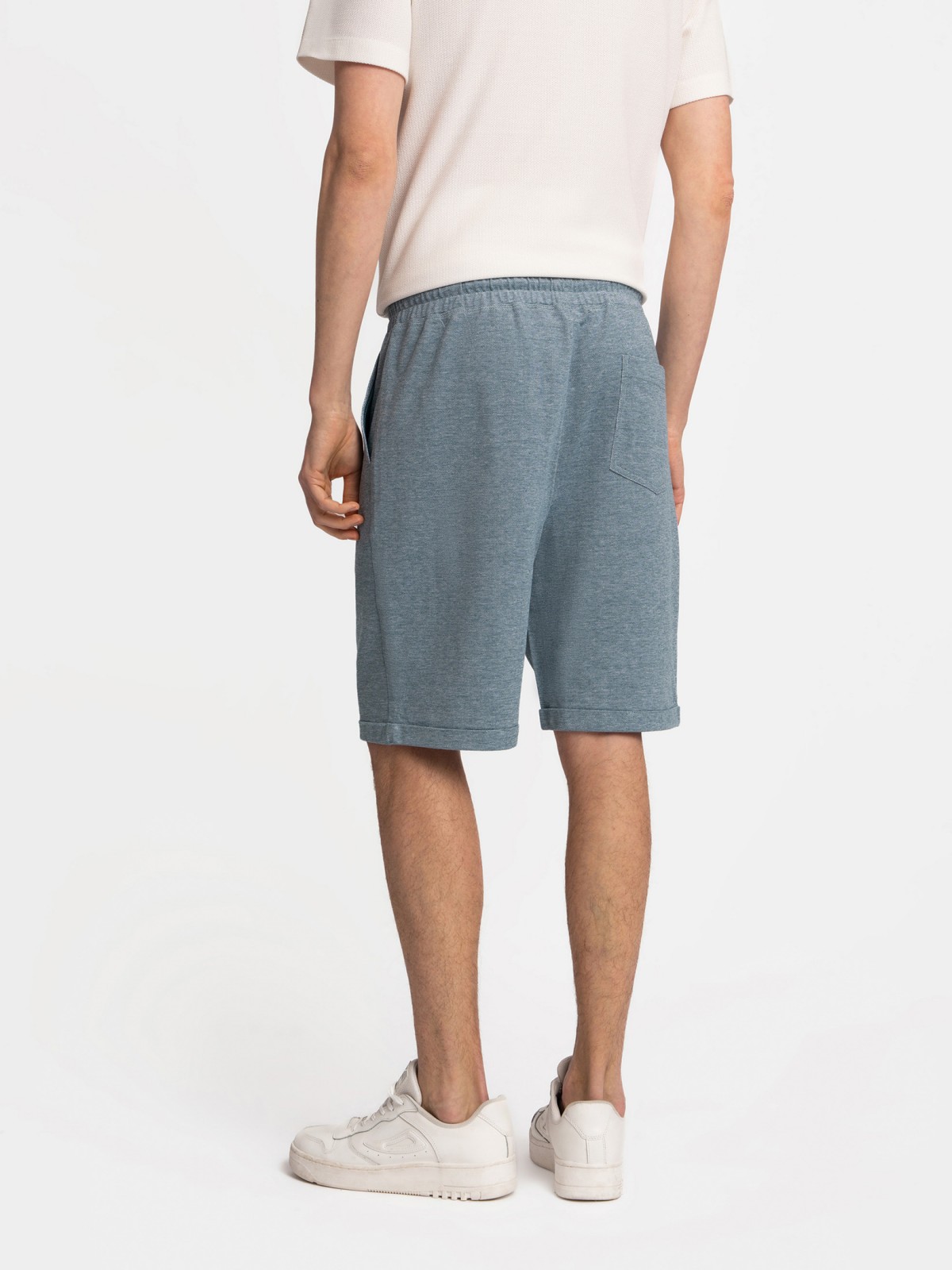 Шорты кроеные