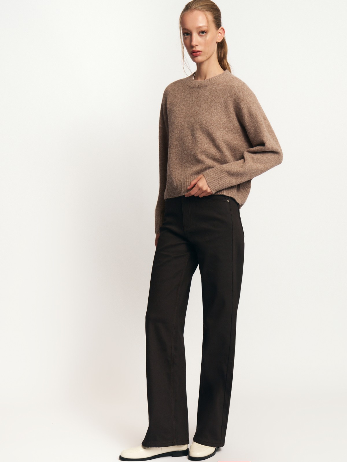 Утеплённые джинсы прямого силуэта с ворсом