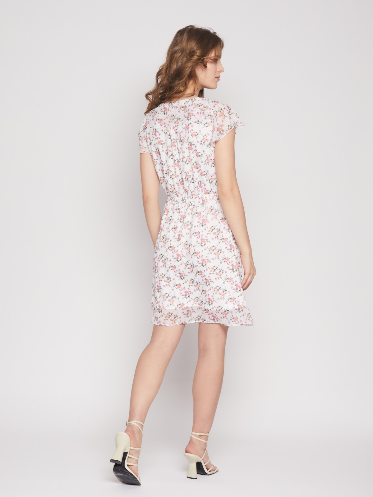 Шифоновое платье длины мини с цветочным принтом