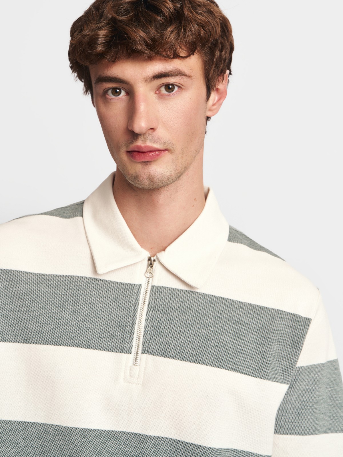 Футболка поло из хлопка на молнии