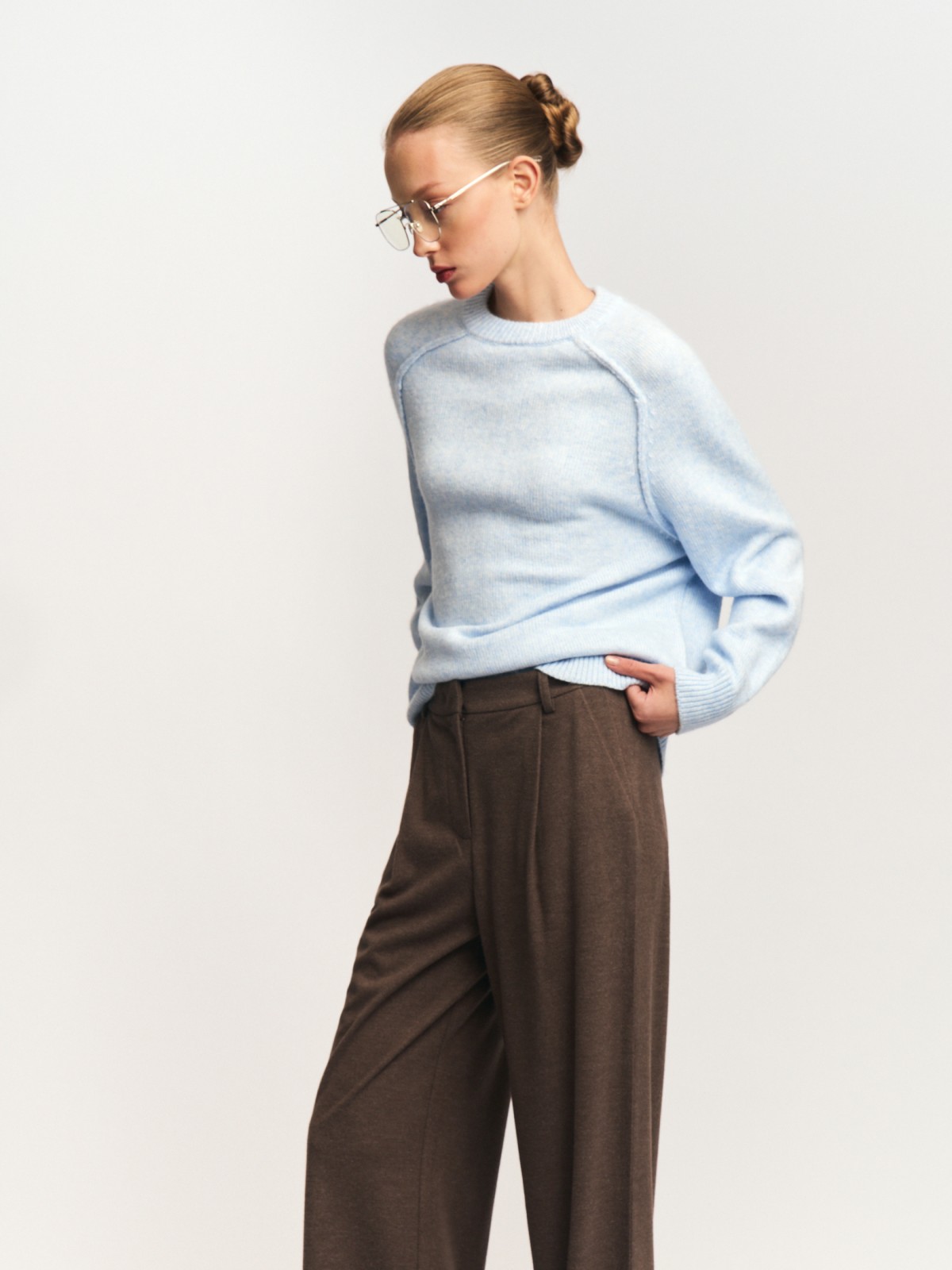 Вязаный джемпер с фактурными швами