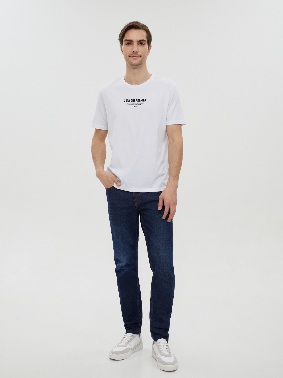 Джинсы фасона Slim