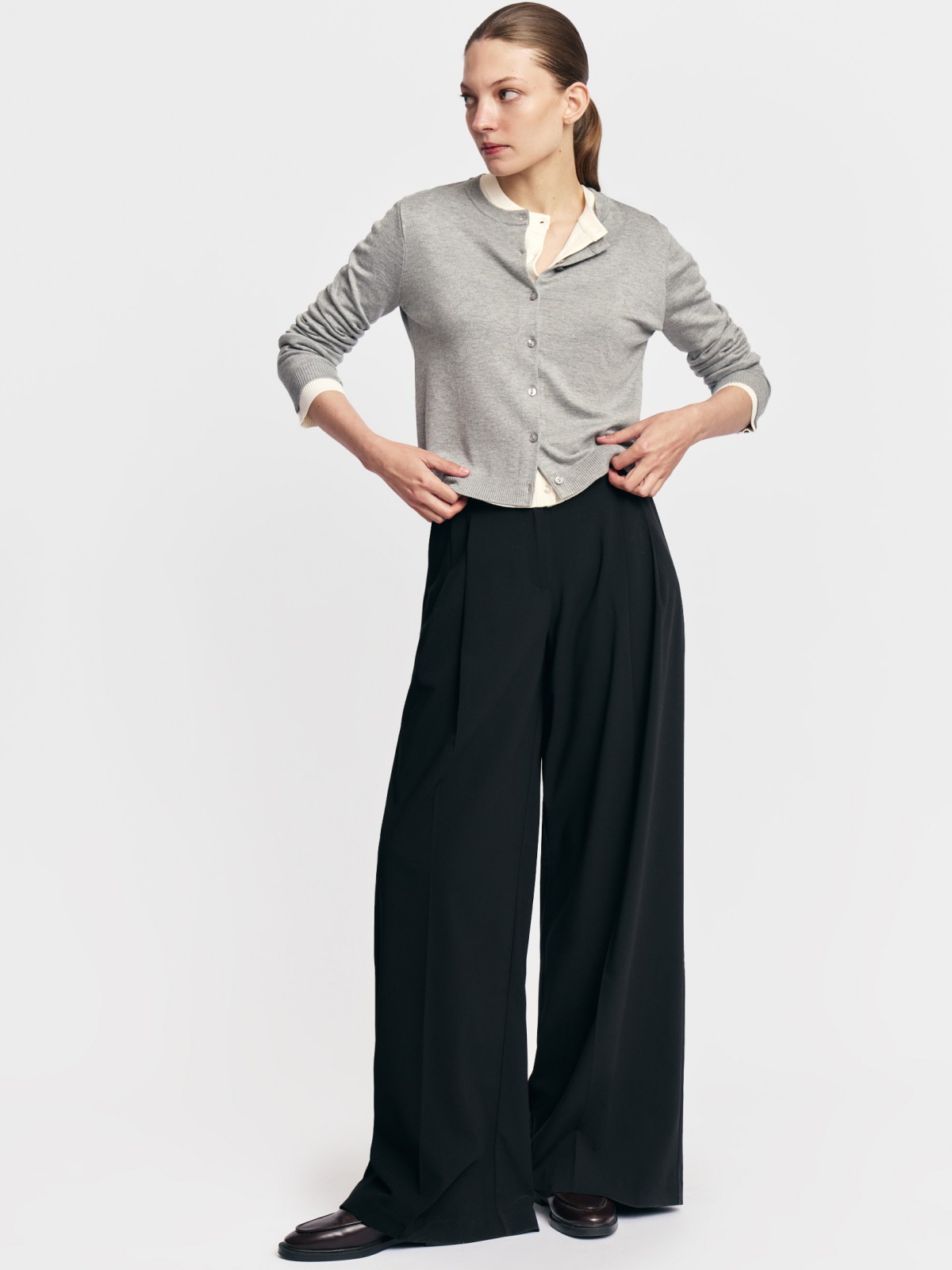 Трикотажный кардиган на пуговицах