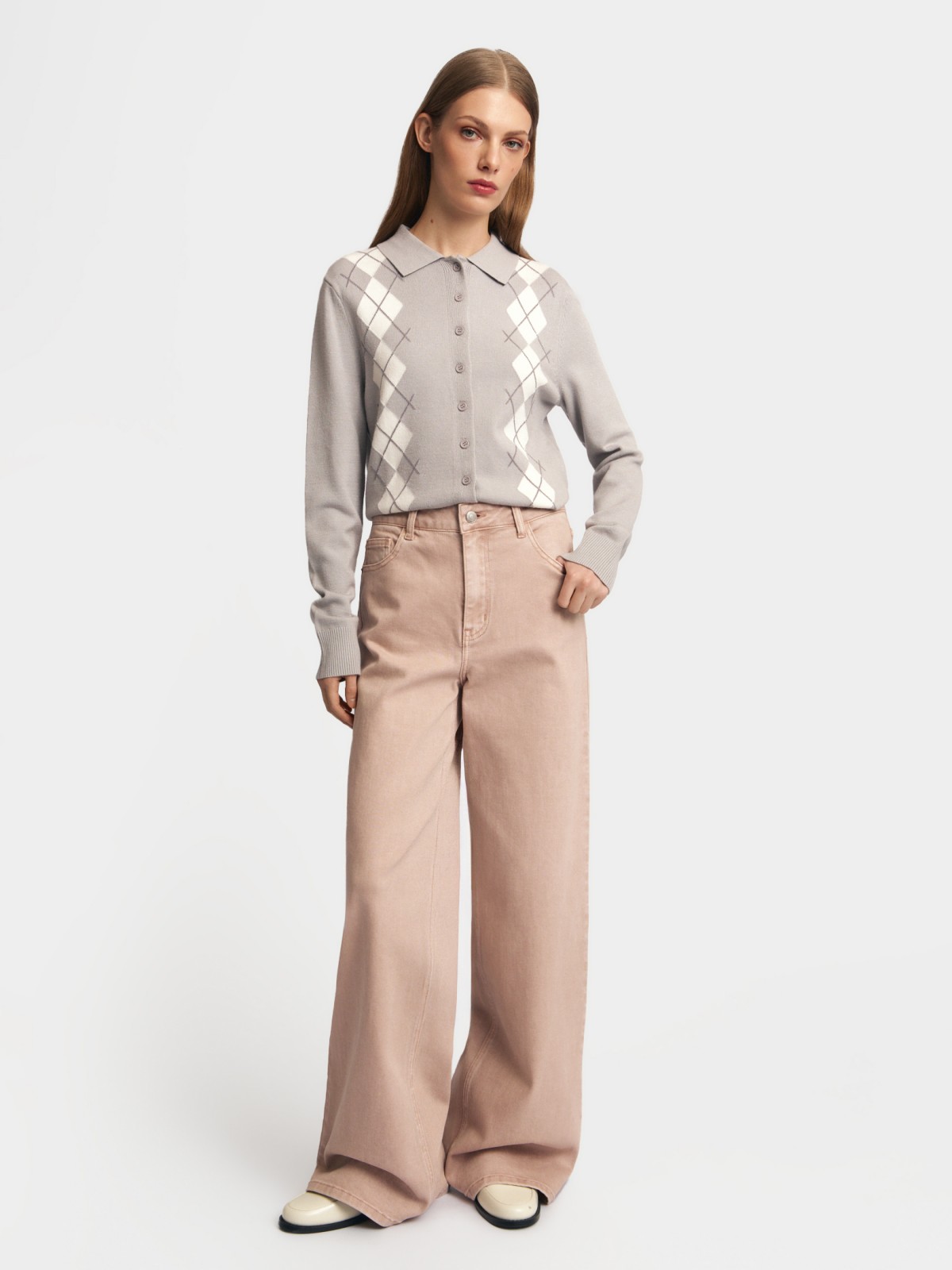 Джинсы силуэта Wide