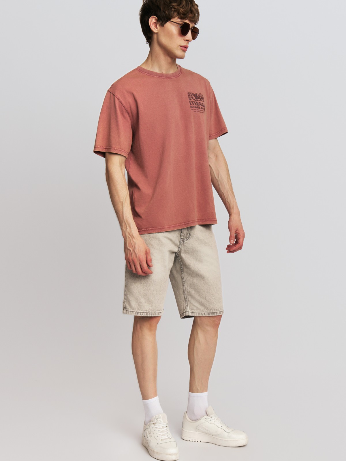 Футболка из хлопка с принтом-надписью