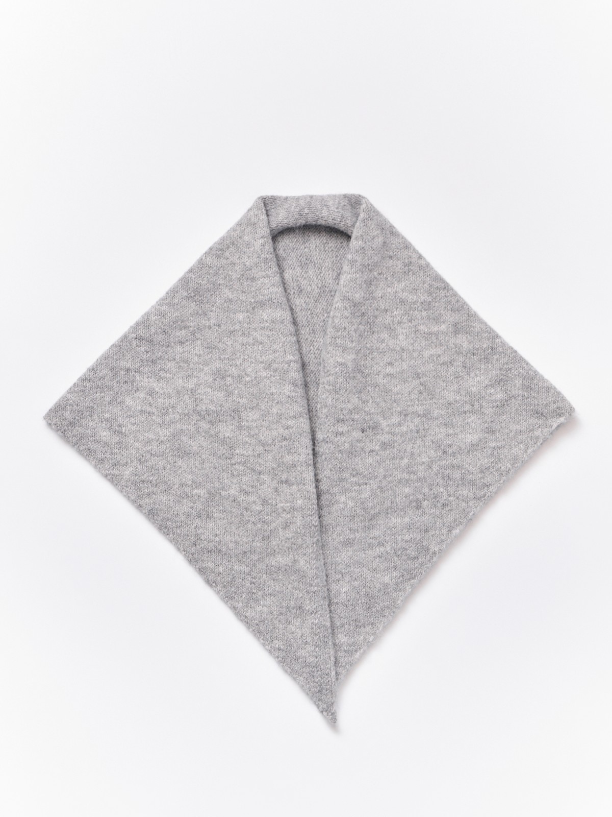 Тёплый трикотажный платок