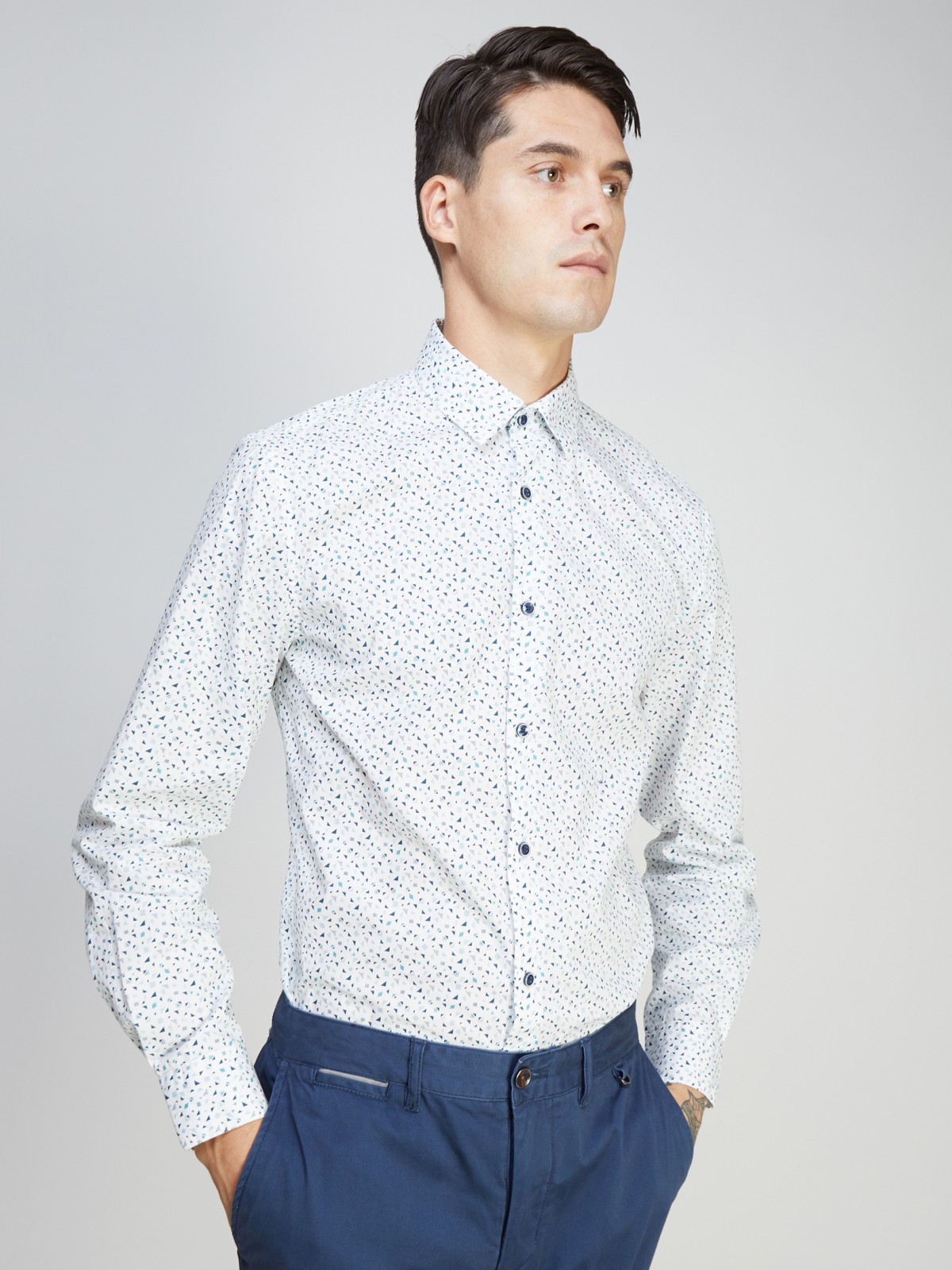 Рубашка с длинными  рукавами