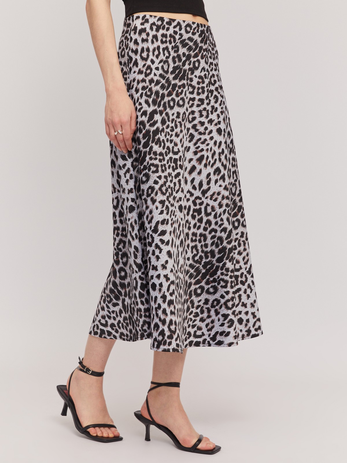 Атласная юбка миди на резинке с леопардовым принтом zolla 02423787Y063, цвет светло-голубой, размер XS - фото 4