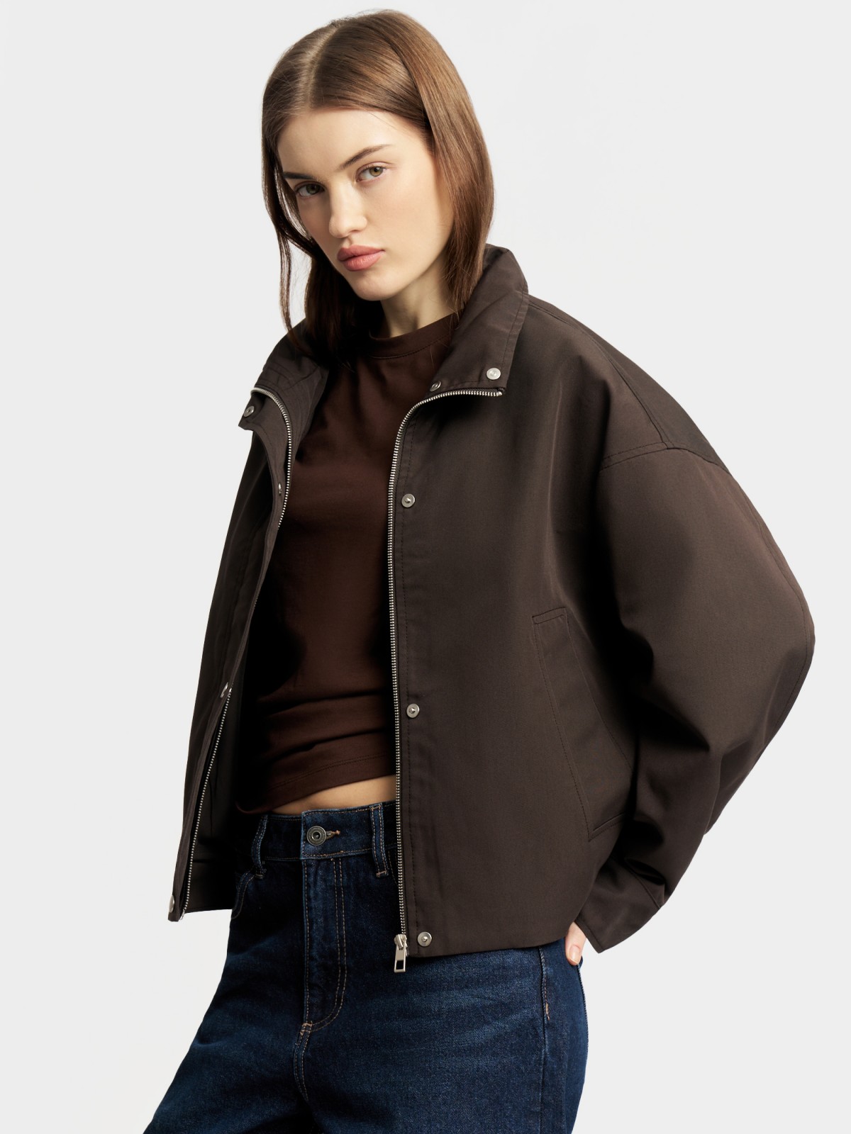 Куртка-ветровка с воротником