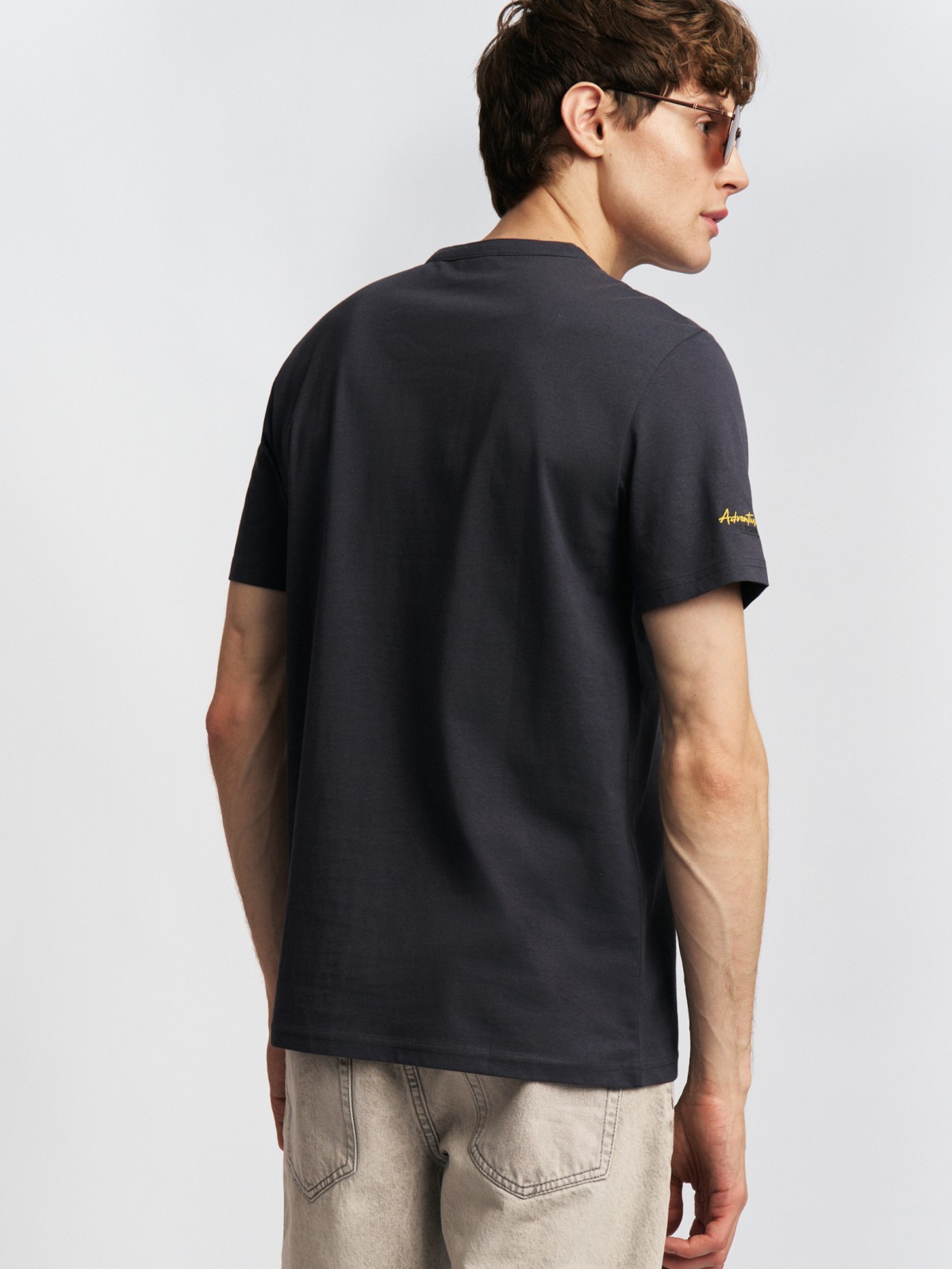 Футболка хенли из хлопка с принтом