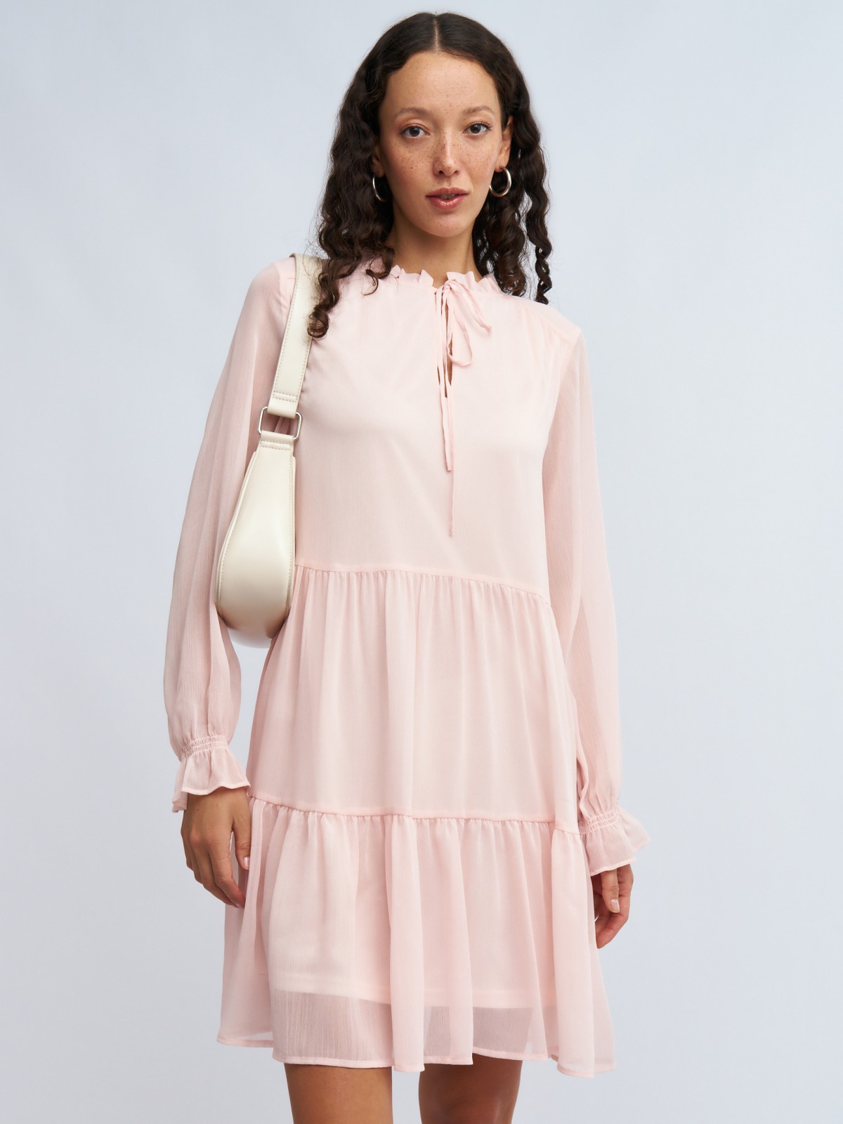 Шифоновое платье мини с ярусным подолом