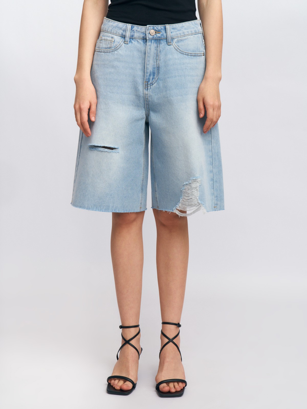 Джинсовые удлинённые шорты-бермуды