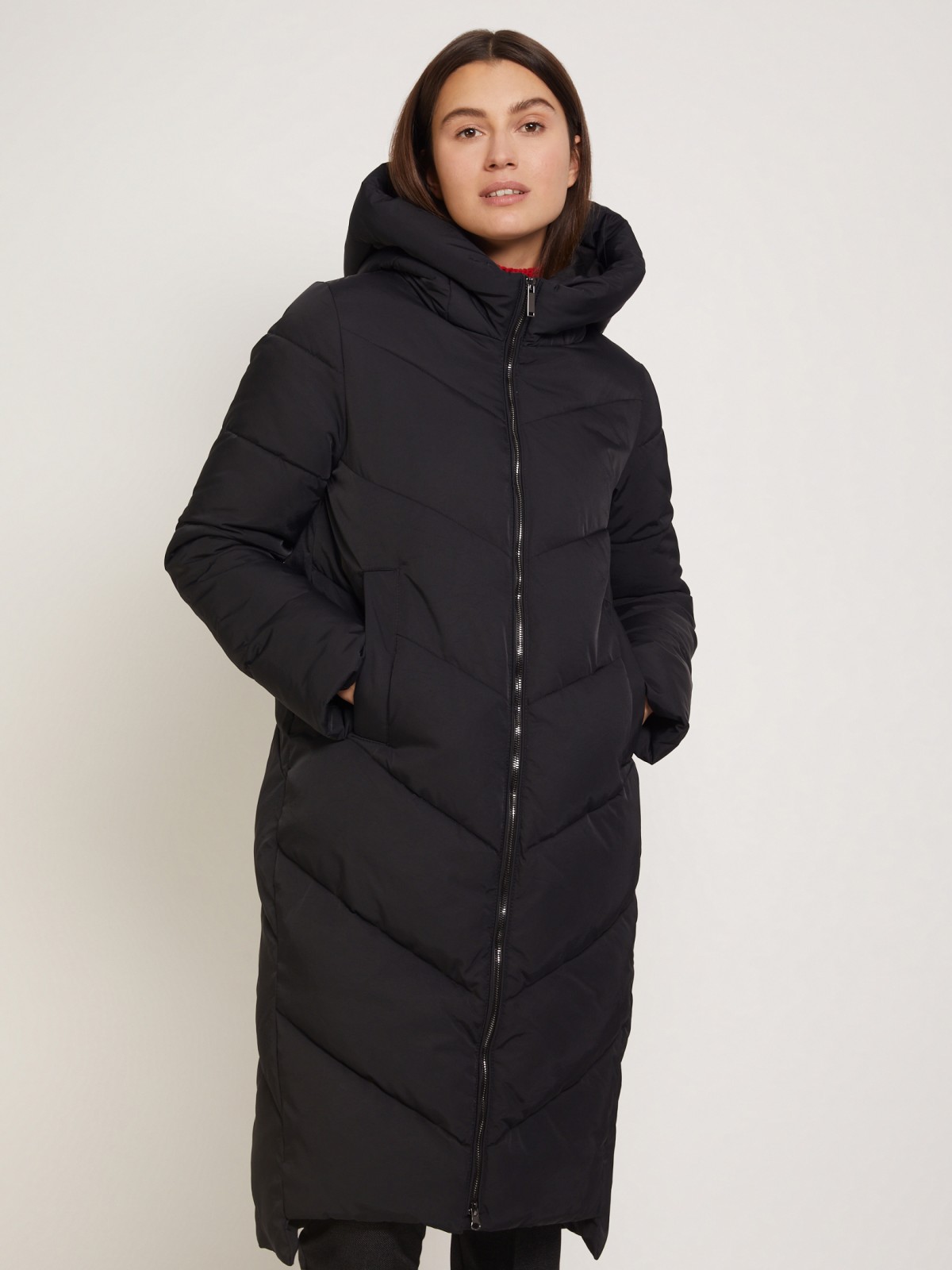 Тёплое стёганое пальто с капюшоном zolla 021345202054, цвет черный, размер XS - фото 2