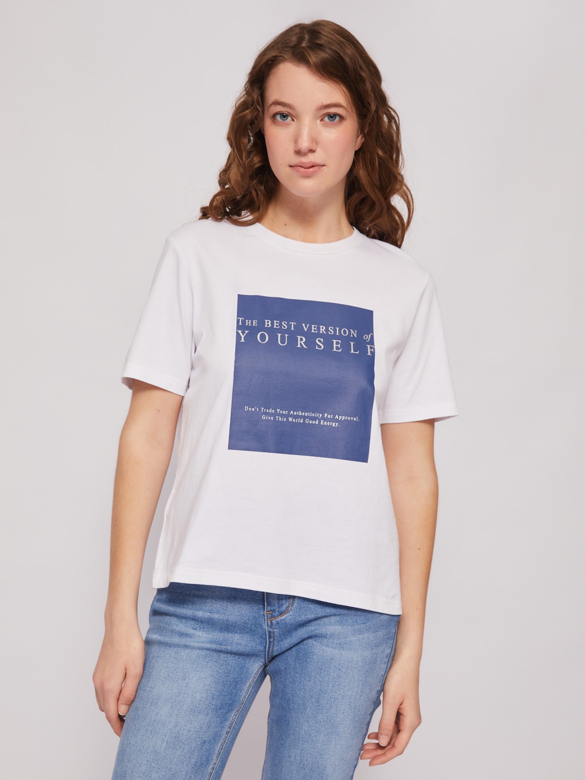 Трикотажная футболка из хлопка с принтом zolla 02421322L391, цвет белый, размер M