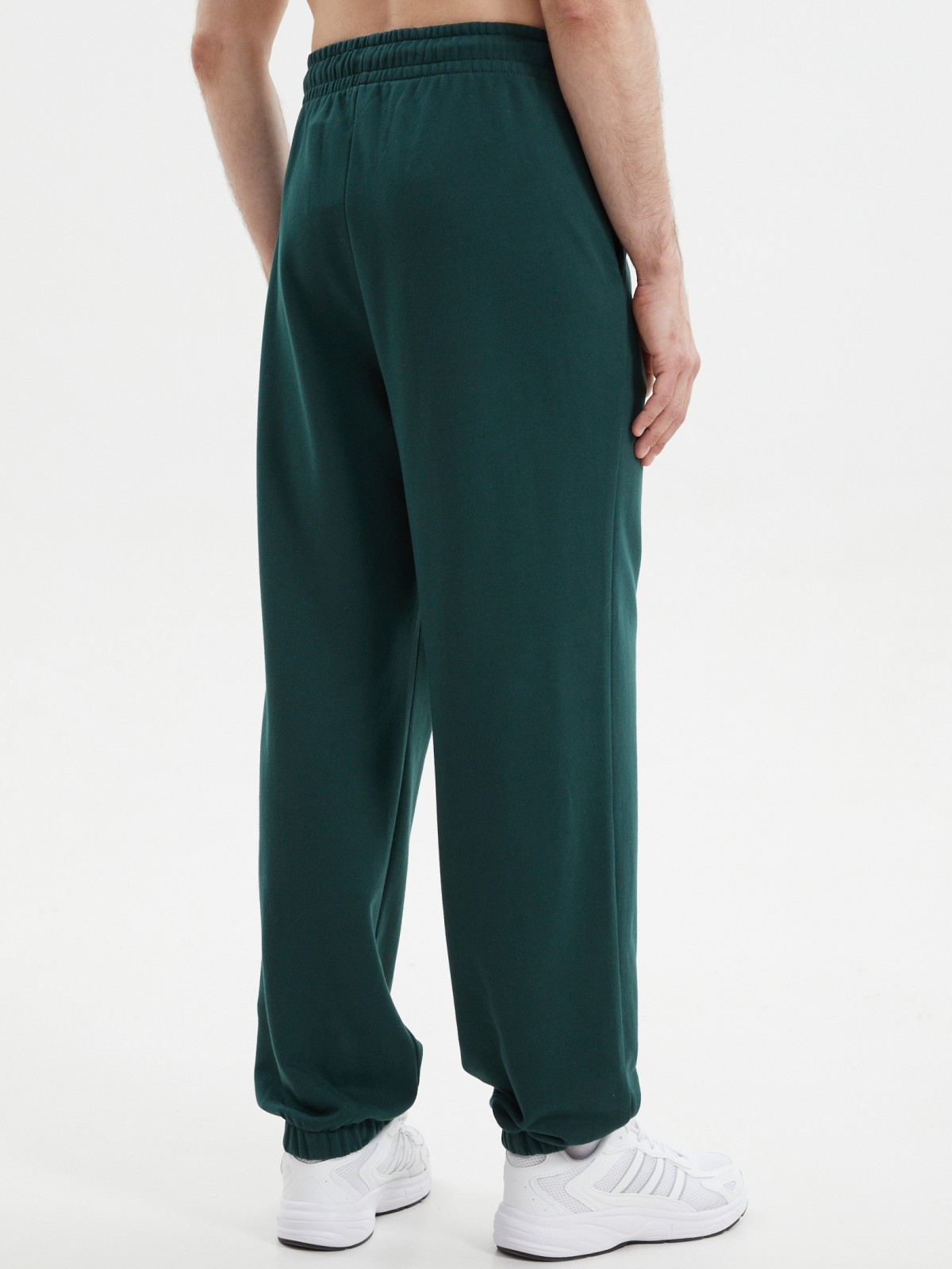 Утеплённые брюки-джоггеры из хлопка с начёсом