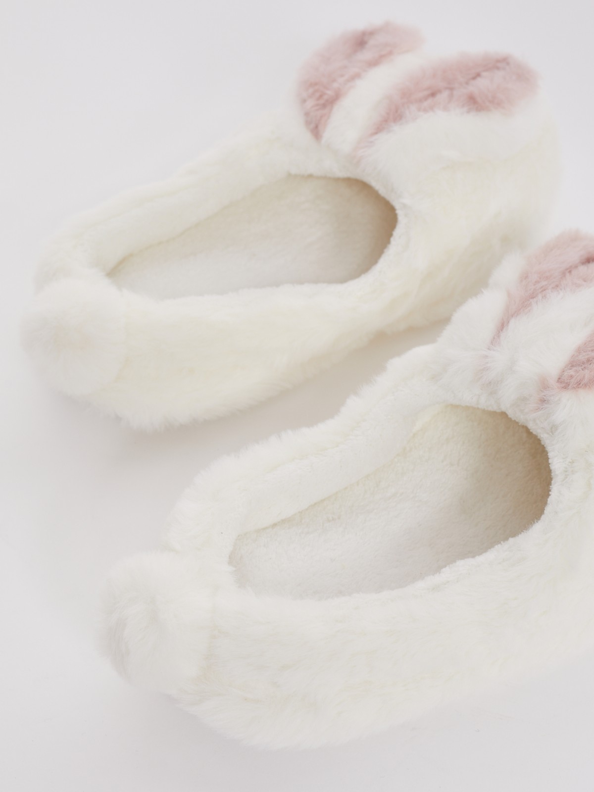 Домашние тапочки с ушками