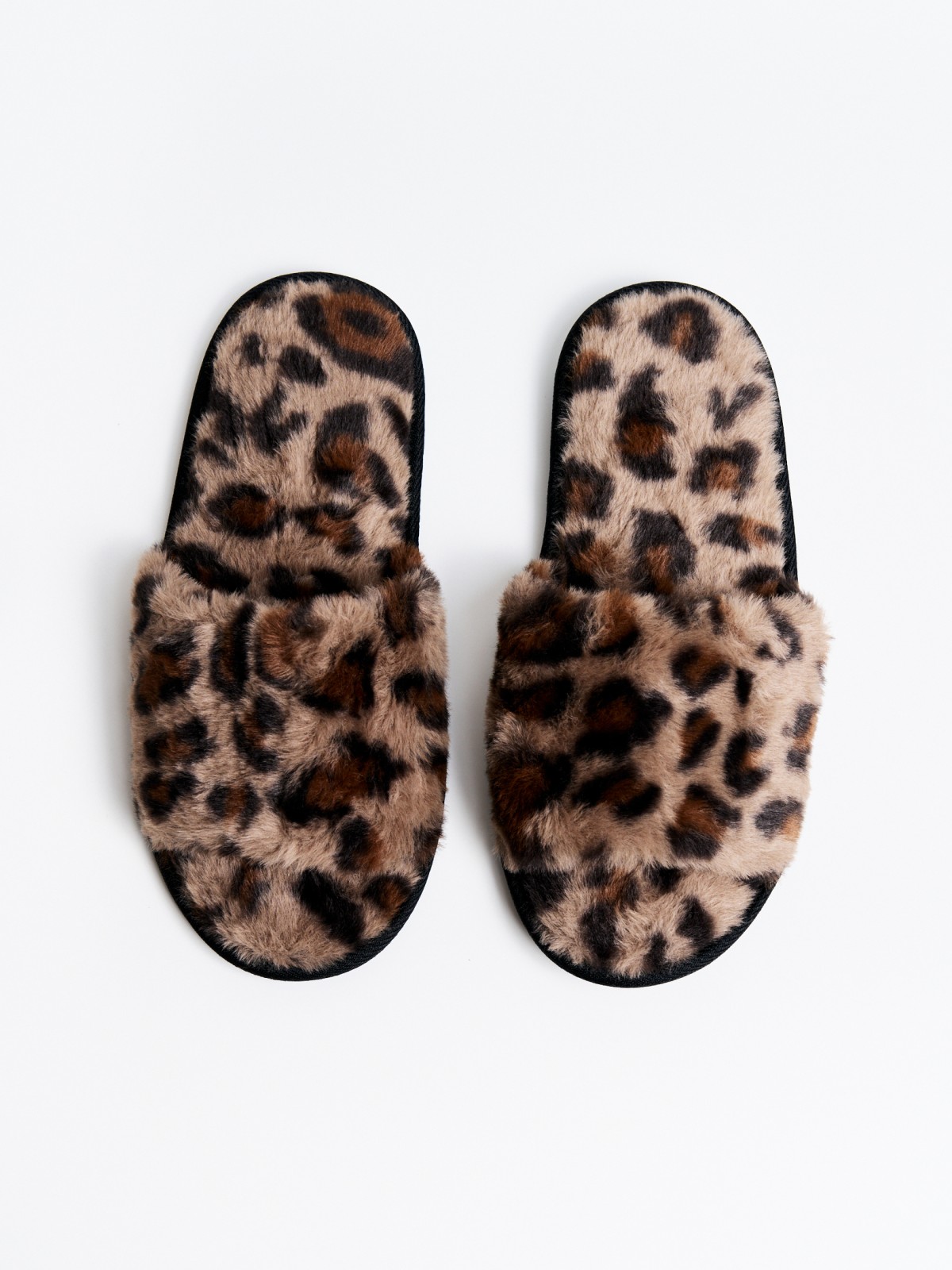 Домашние леопардовые тапочки из экомеха