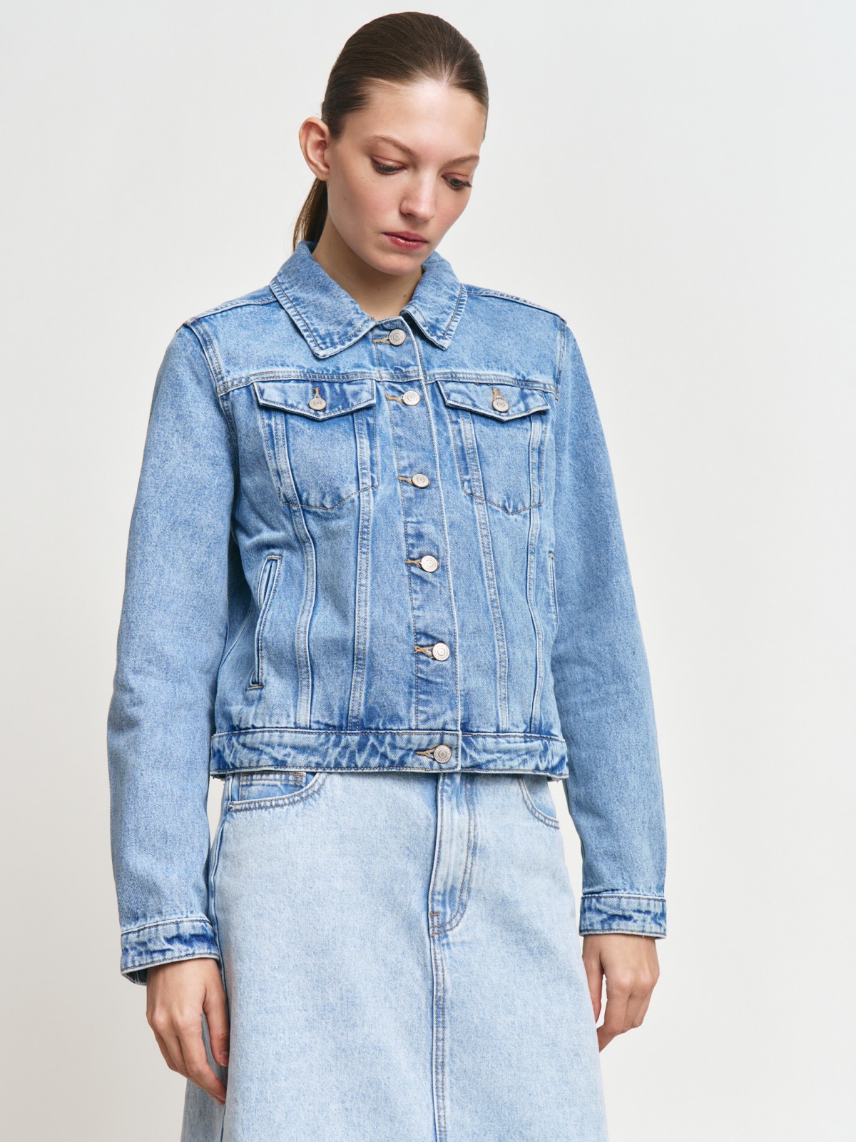 Джинсовая куртка прямого силуэта из хлопка