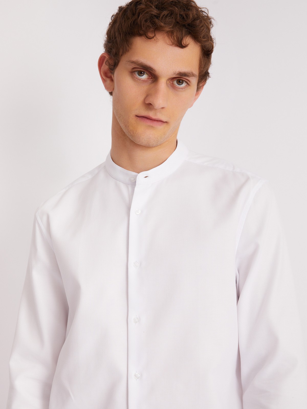 Офисная рубашка с воротником-стойкой и длинным рукавом zolla 013312159023, цвет белый, размер M - фото 3