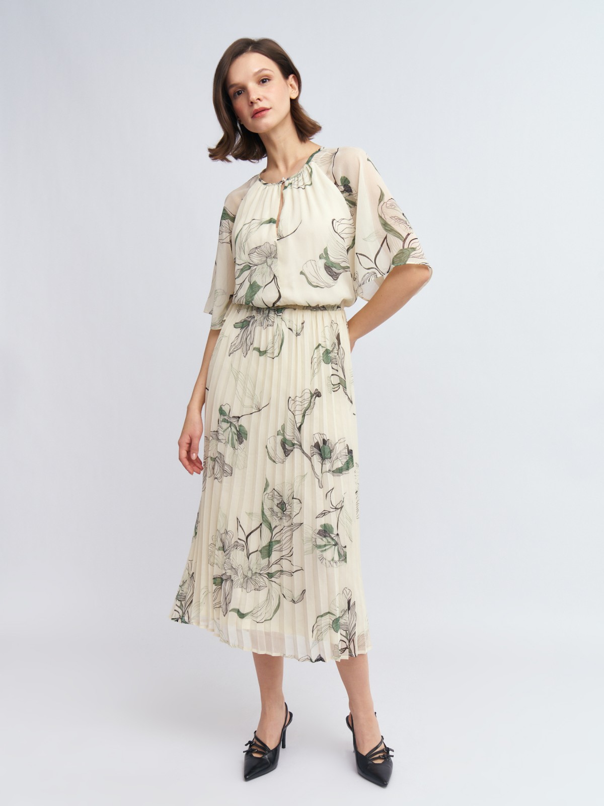 Шифоновое платье миди с юбкой плиссе