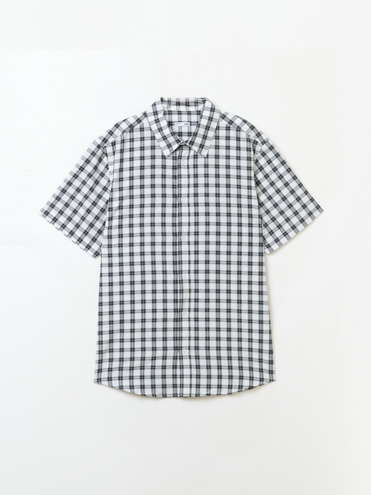 Рубашка с коротким рукавом и узором в клетку