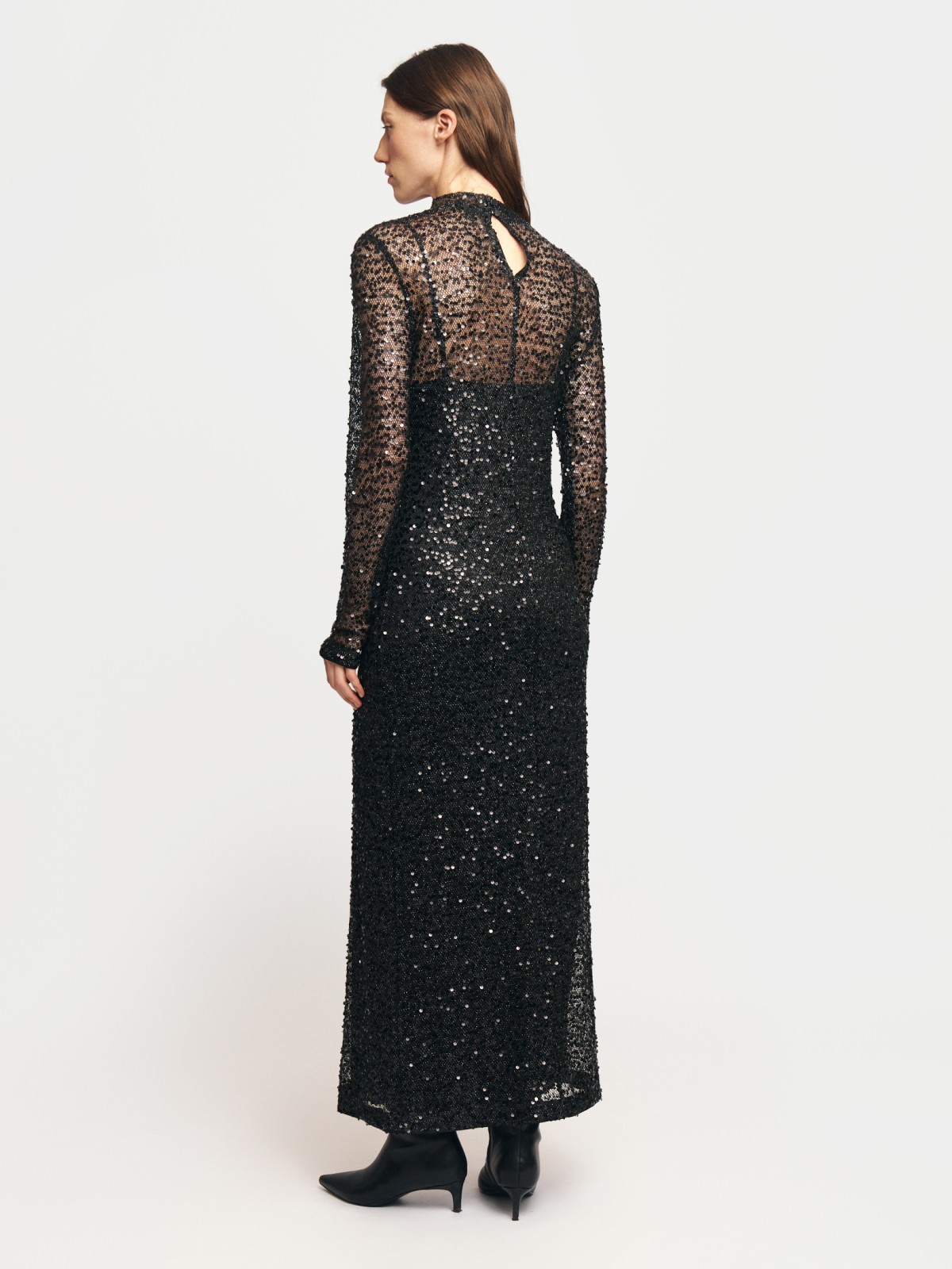 Платье макси с пайетками
