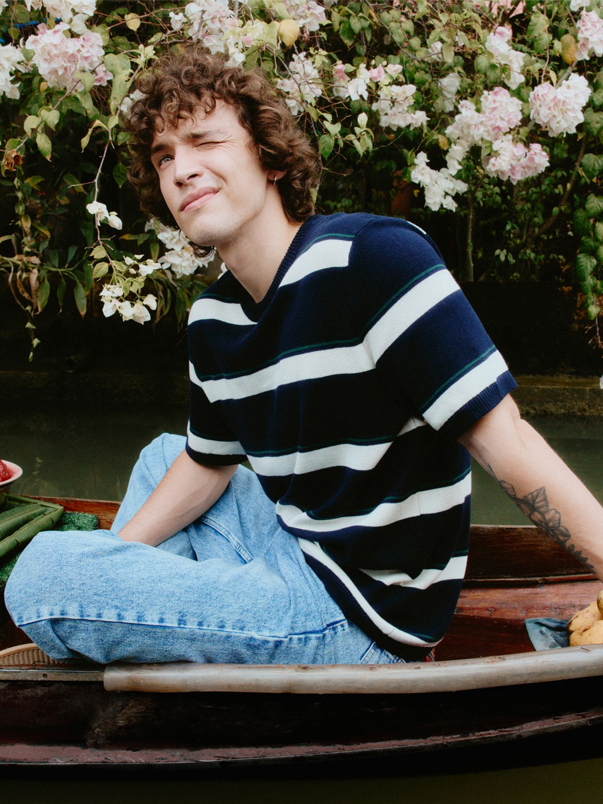 Футболка из вязаного трикотажа в полоску 999₽