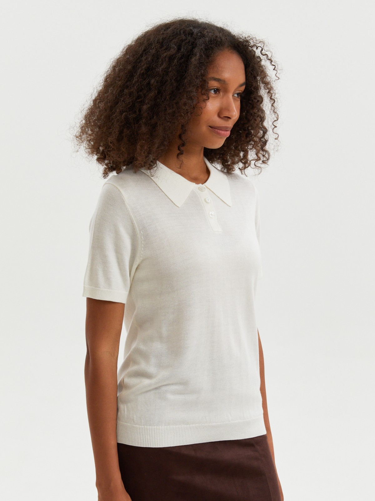 Вязаный джемпер с отложным воротником поло